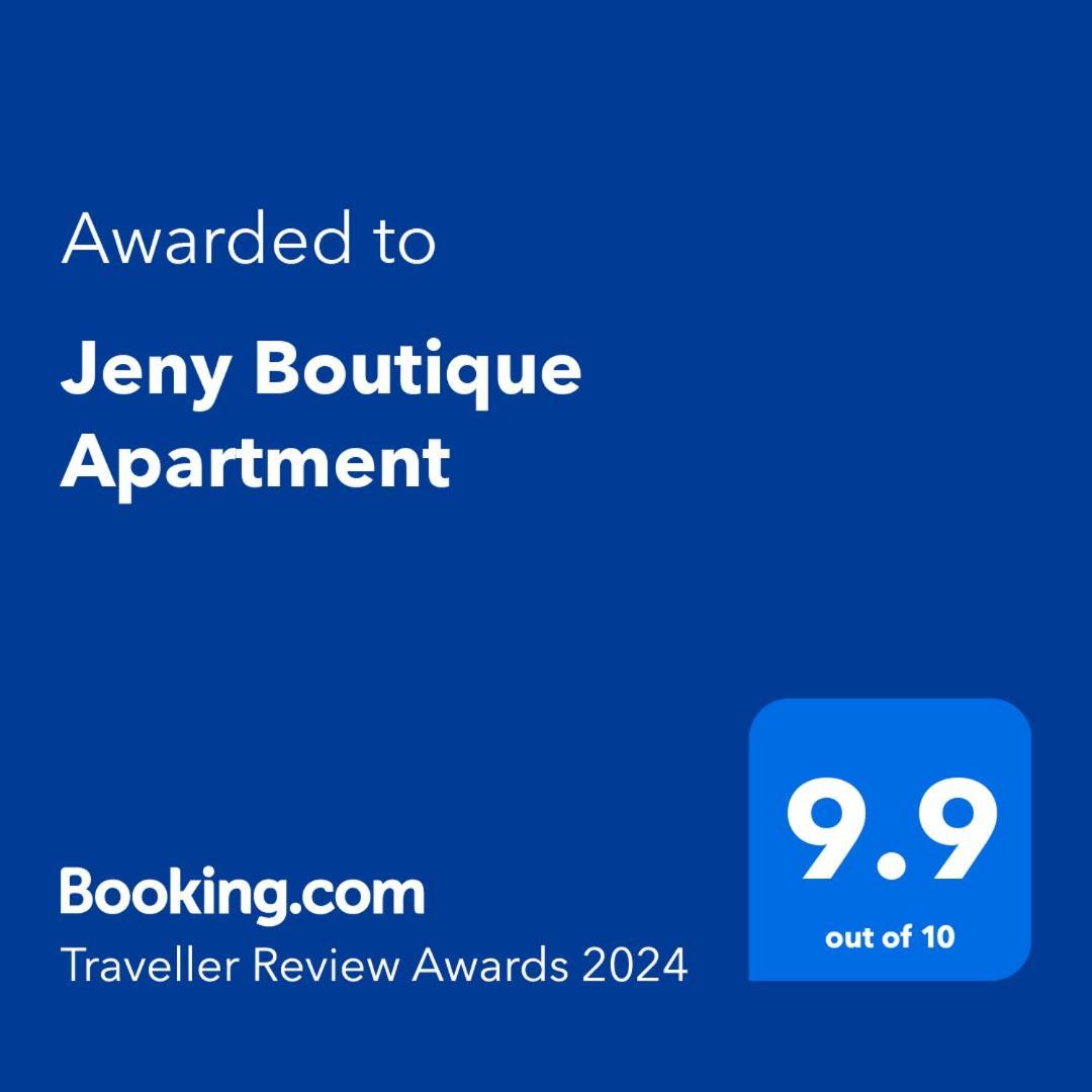 Jeny Boutique Apartment Târgu-Mureş エクステリア 写真
